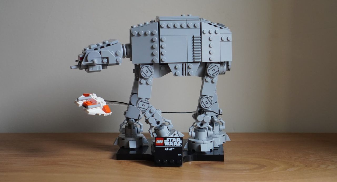 Наборы Lego Star Wars 2026: AT-AT и Smart Brick – featured 1780153651099